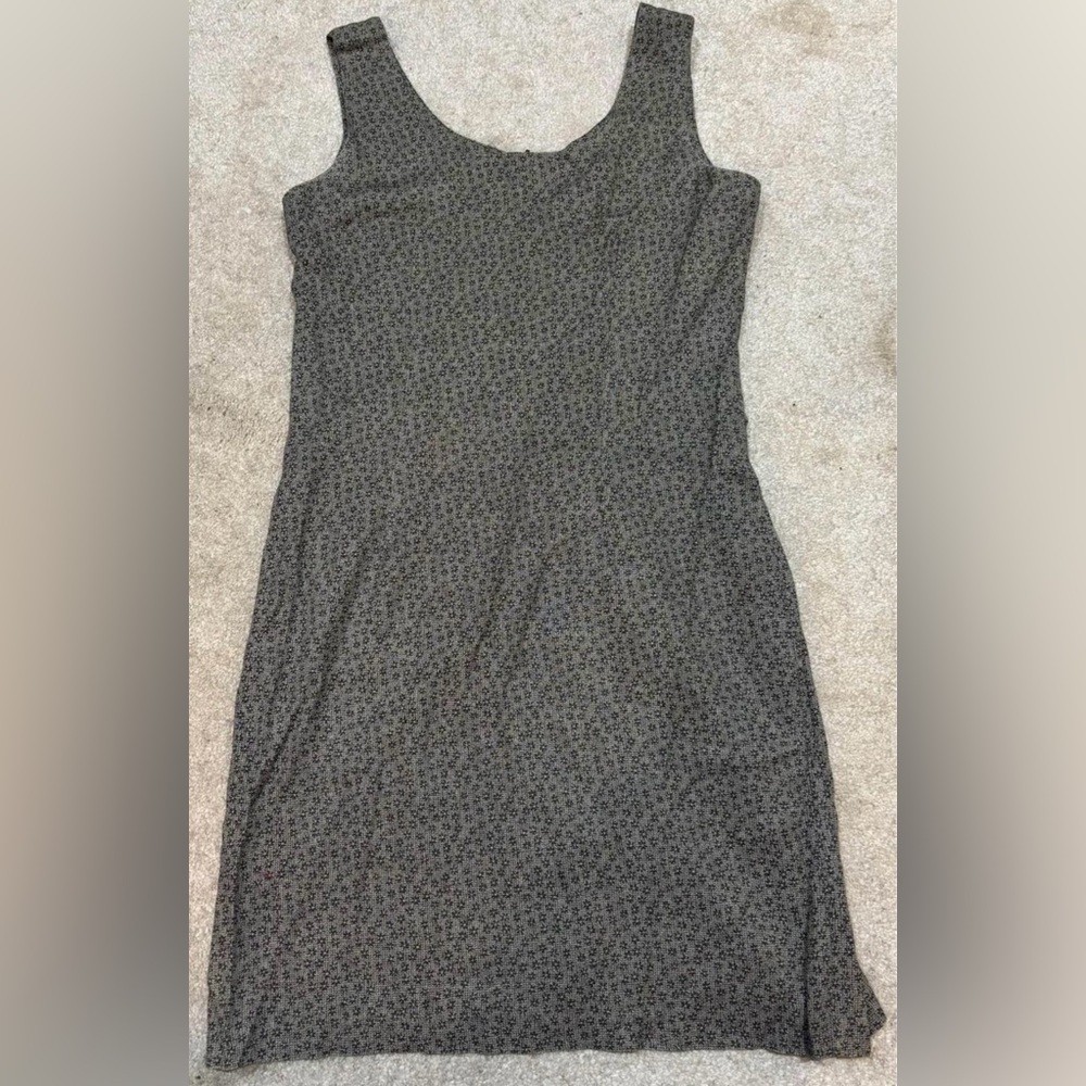 Gray patterned dress